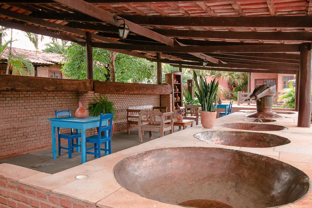 Pouse No Jardim Hotell Pirenópolis Exteriör bild