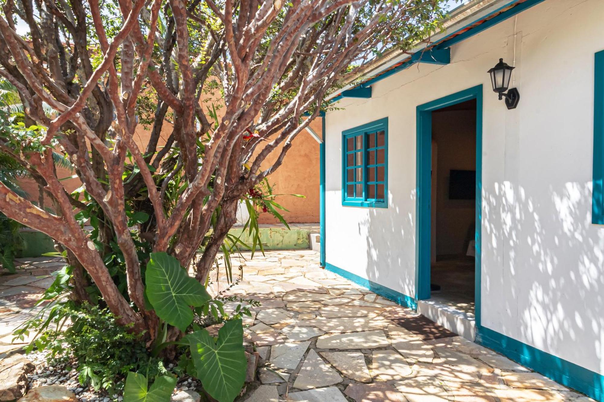 Pouse No Jardim Hotell Pirenópolis Exteriör bild